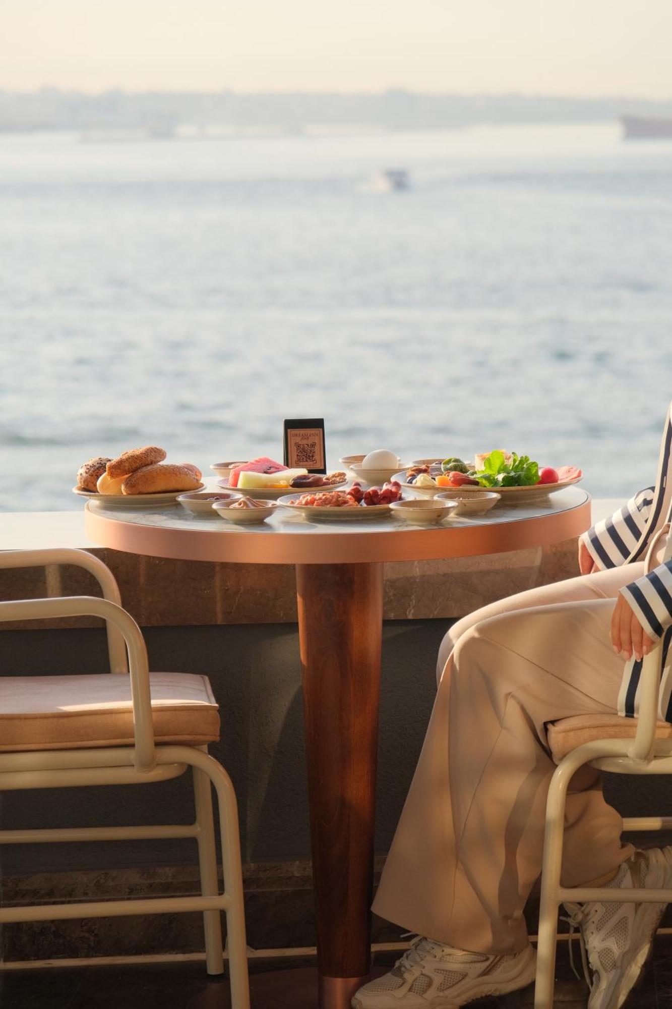 Dream Inn Karakoey Bosphorus Istambul Extérieur photo